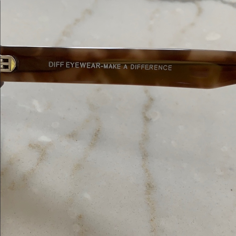 Diff Eyewear Carson Sunglasses! - image 3